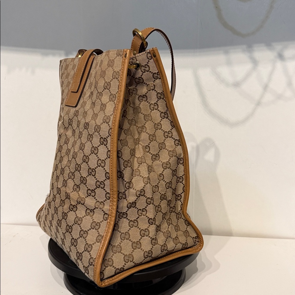 Gucci Tan and Brown Monogram Tote - Picture 7 of 14